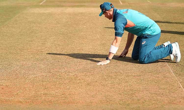 IND-v-AUS-India-have-own-issues-to-resolve-as-Aussies-take-a-spin-over-'doctored'-pitch