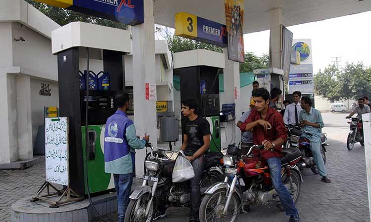 Pakistan-Petrol-Pump