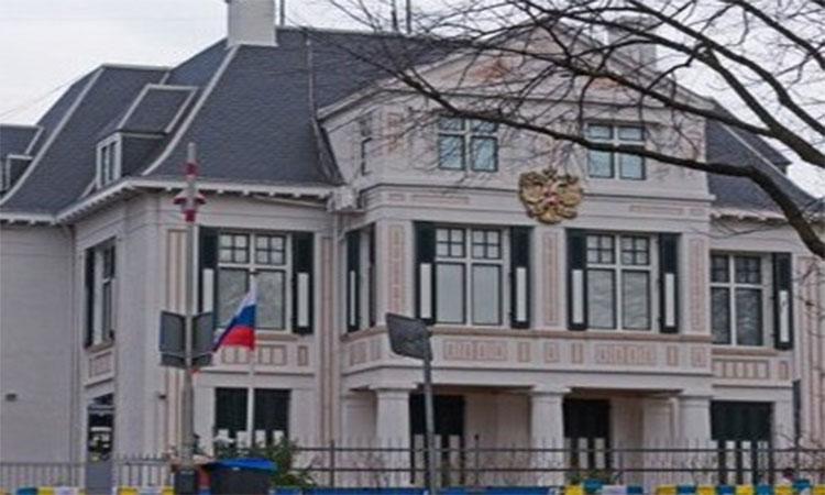 Netherlands-expels-17-Russian-diplomats