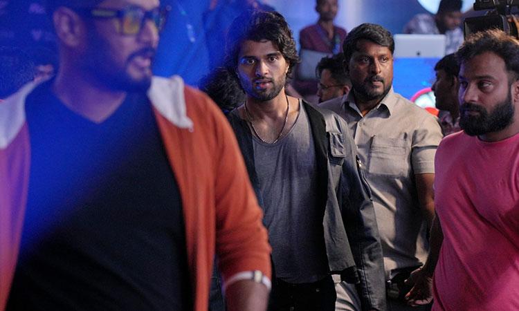 Superstar-Vijay-Deverakonda