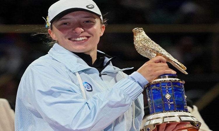 Swiatek-overcomes-Pegula-to-clinch-second-straight-Qatar-Open-title