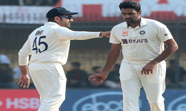 3rd-Test-Rohit-should-have-given-bowlers-short-spells-in-second-innings-Harbhajan-Singh