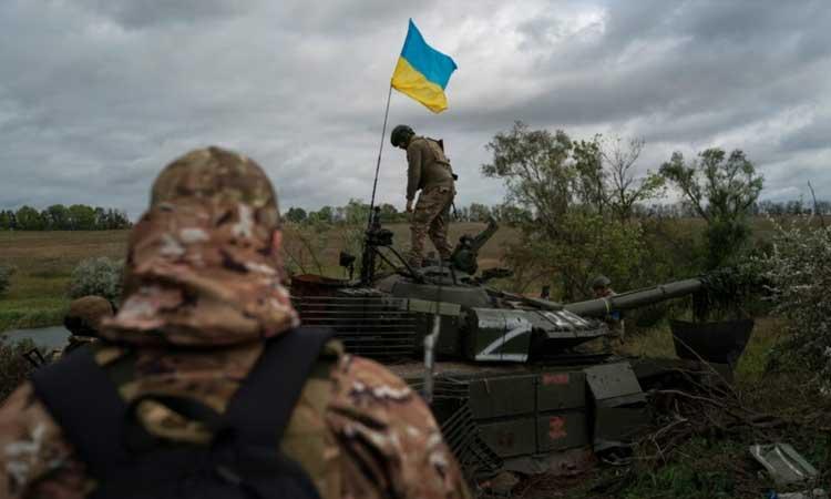 EU-considers-sending-more-military-support-to-Ukraine