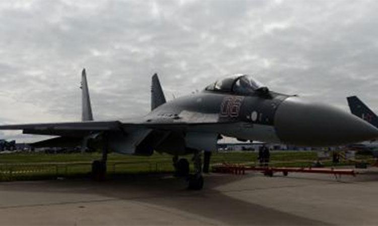 Su-35-fighter-jet