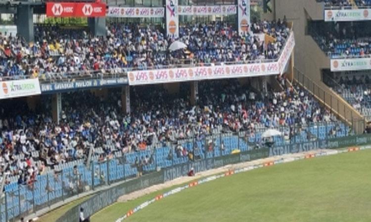 IND-vs-AUS:-Wankhede-attracts-a-big-crowd-for-first-ODI-since-2020
