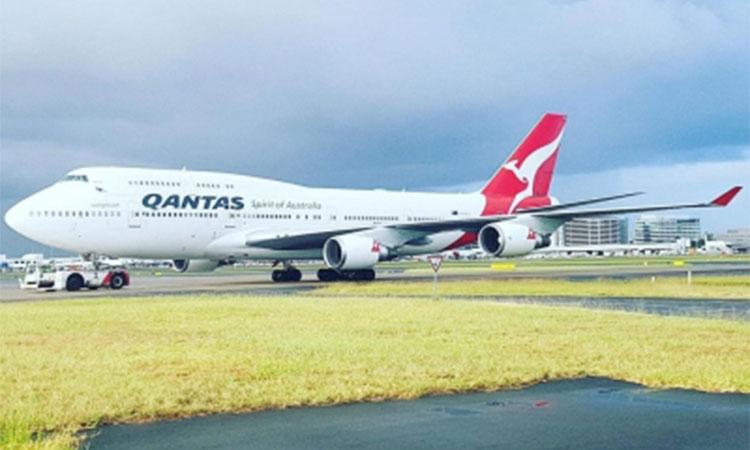 Qantas-flight