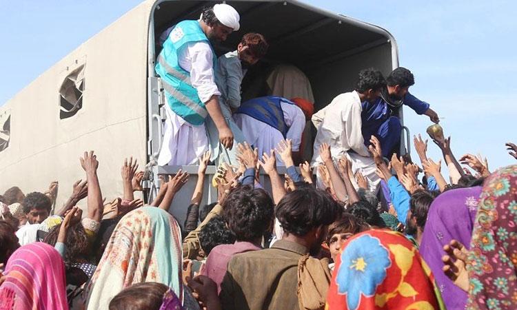 Karachi-ration-Distribution