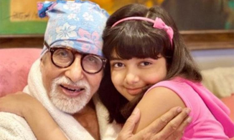 Amitabh-Bachchan-And-Aaradhya-Bachchan