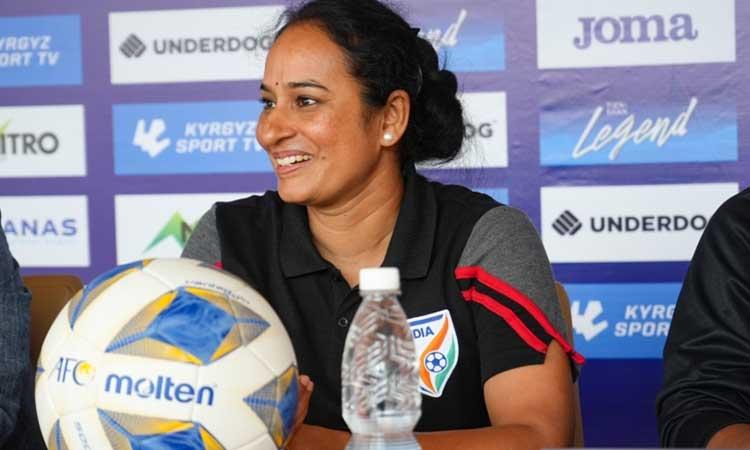 Coach-Priya-P-V