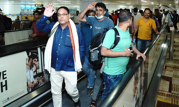 First-batch-of-360-Indian-evacuees-from-Sudan-reach-Delhi