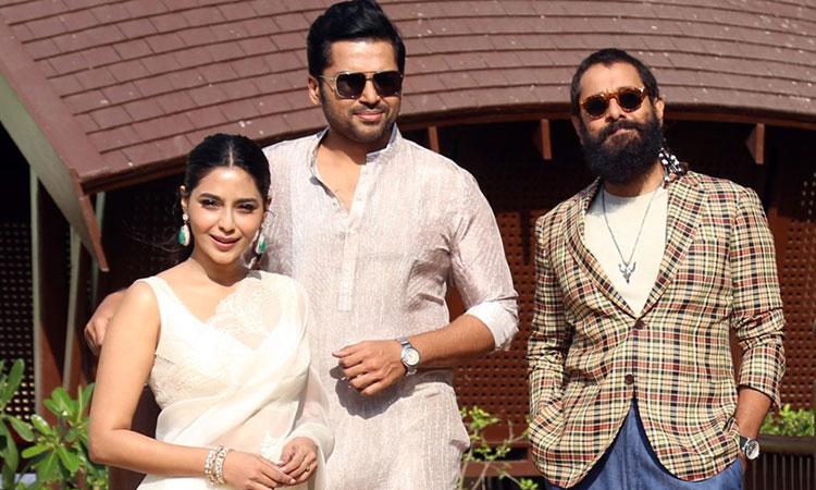 Aishwarya-Vikram-and-Karthi