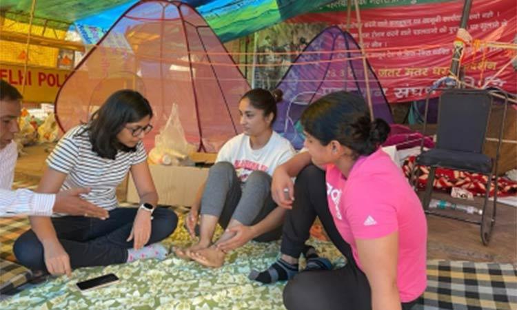 DCW chief at Jantar Mantar again to meet wrestlers