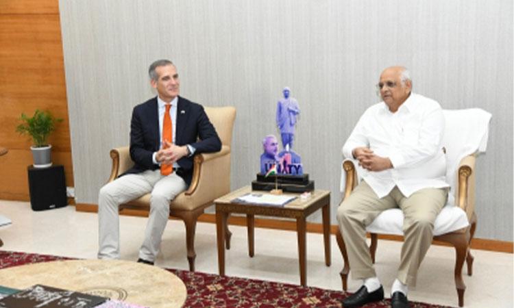US-Ambassador-visits-Gujarat