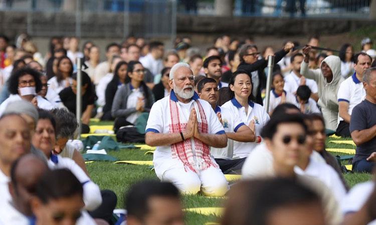 PM-Modi-Yoga-session