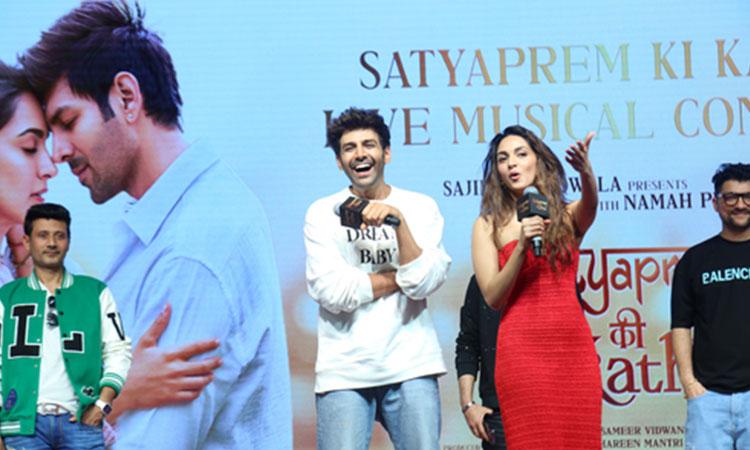 Kartik-Aaryan-Kiara-Advani