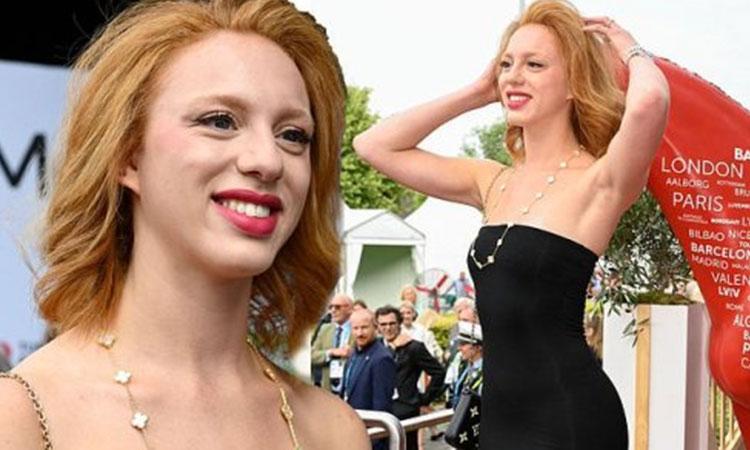 Boris Becker's lookalike model daughter Anna turns heads at gala