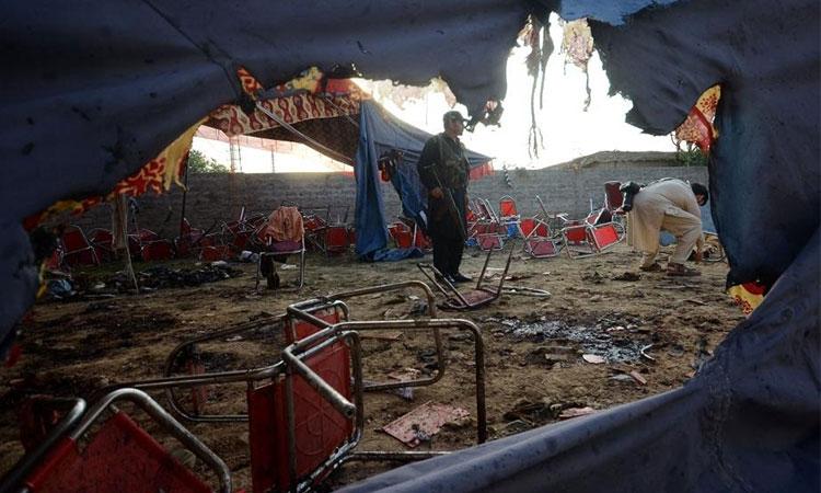 Pakistan-suicide-attacks
