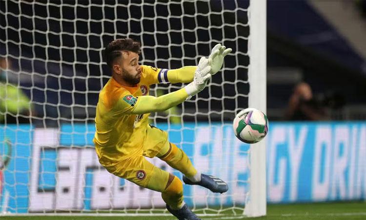 Arsenal-sign-Spain-goalkeeper-David-Raya-on-a-season-long-loan-from-Brentford