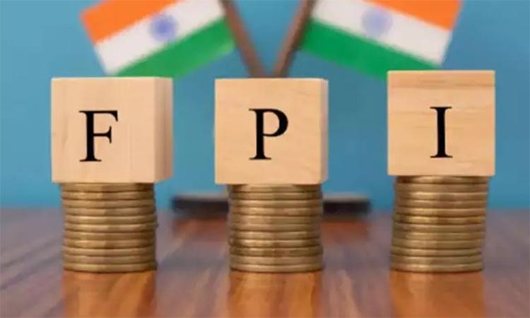FPIs-sold-stocks-worth-Rs-10921-cr-in-Aug