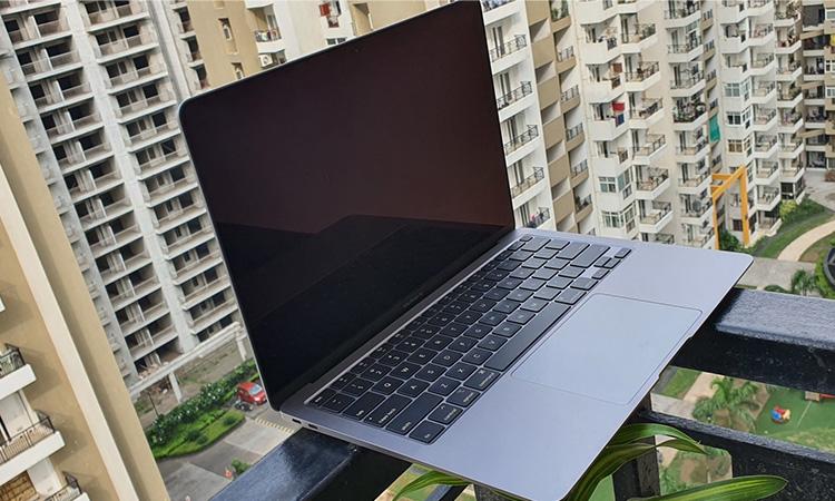 MacBook-Air-Laptop
