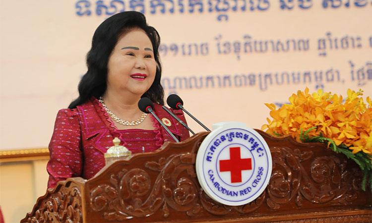 Cambodian-parliament-elects-first-ever-female-president