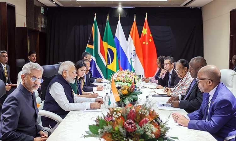 PM-Modi-holds-bilateral-discussions-with-South-African-president-Cyril-Ramaphosa