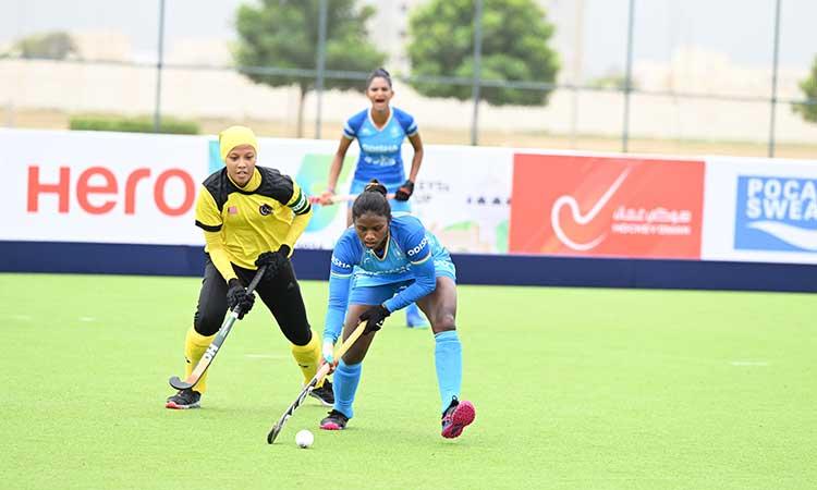 Womens-Hockey-Match