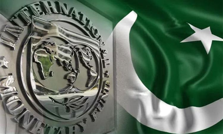 Pak-braces-for-civil-war-as-govt-seeks-IMF-help-to-handle-increased-public-uproar-against-inflation