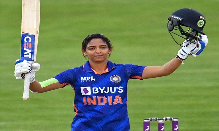 Harmanpreet Kaur the only Indian player to be picked in inaugural WBBL ...