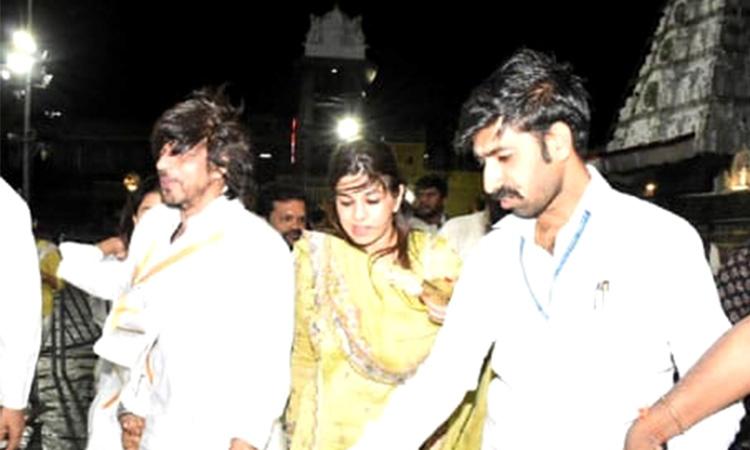 Shah-Rukh-Khan-Tirumala-Temple