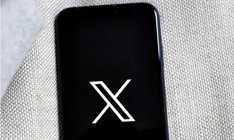 X-Twitter