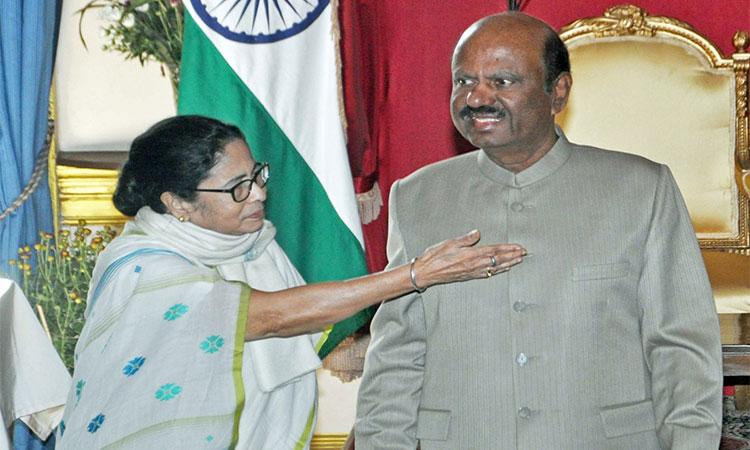 West-Bengal-CM-Mamata-Banerjee-with-Governor-Dr-CV-Ananda-Bose