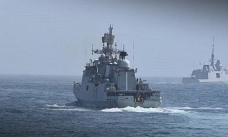 Phase-2-of-bilateral-exercise-between-Indian-French-Navy-conducted-in-Arabian-Sea