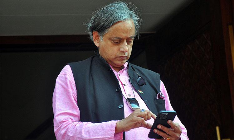 Congress-MP-Shashi-Tharoor