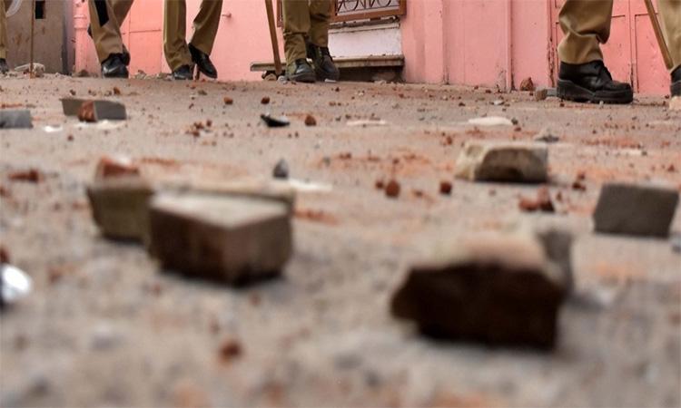 Stone-pelting-in-Karnataka-city-during-Eid-Milad-procession