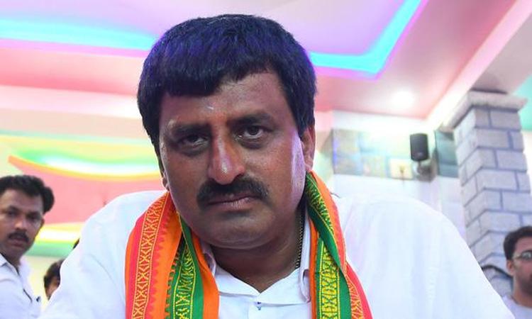 Former-BJP-Minister-CP-Yogeshwar
