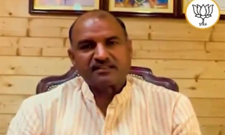 Gehlot-taking-suggestions-from-terrorist-outfits-for-Vision-2023