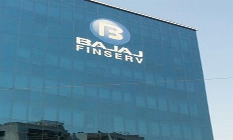 Bajaj-Finance-hits-new-52-week-high