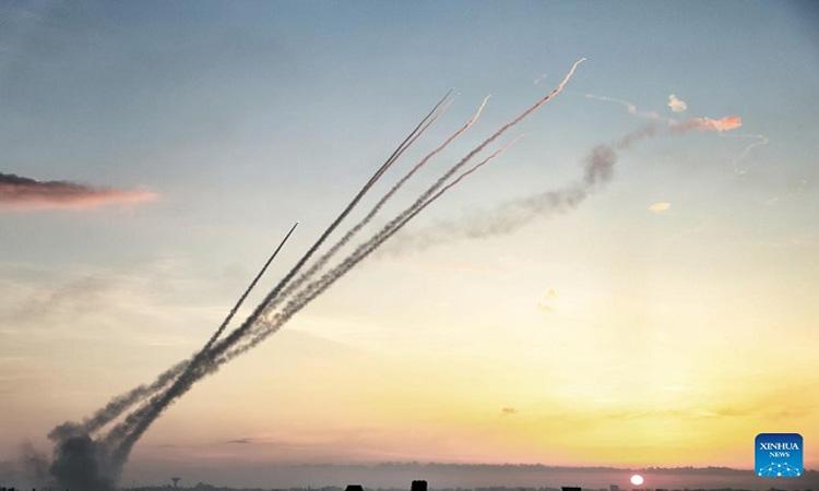 Street-rallies-celebrate-Hamas-attack-in-West-Bank-throughout-Middle-East