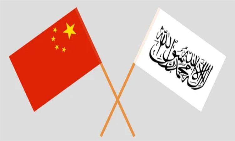CHINA-AND-TALIBAN-FLAG