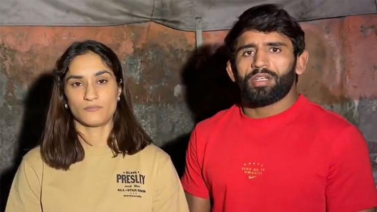 Vinesh-Phogat-Bajrang-Punia