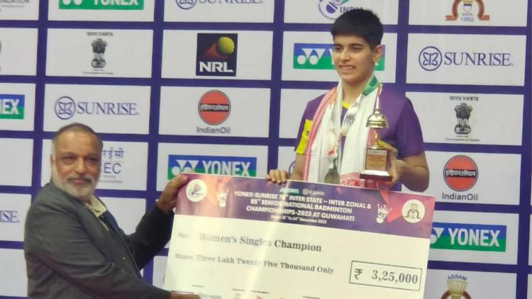 16-Year-Old Anmol-Clinches-Title-as-Senior-National-Badminton-Champion