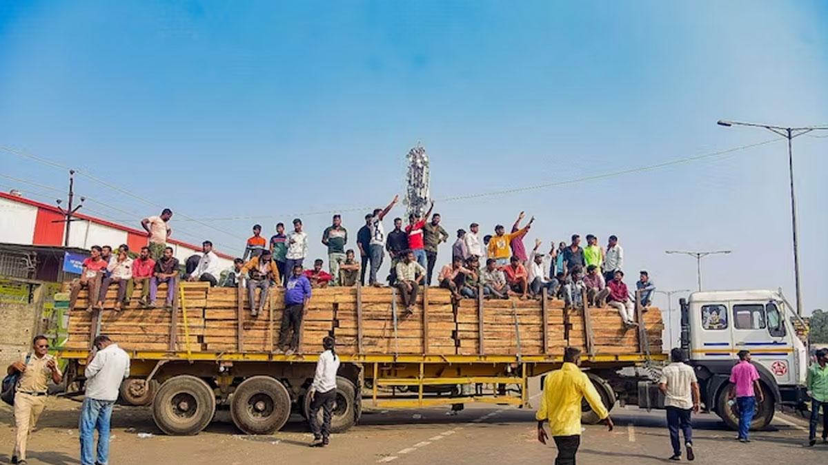 Transporters-Strike