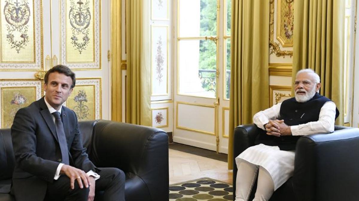 PM-Modi-Emmanuel-Macron