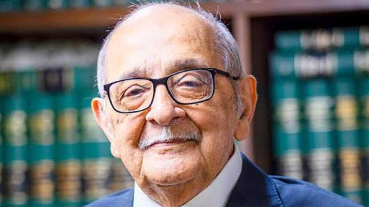 Renowned Legal Scholar Fali Nariman's Demise Mourned