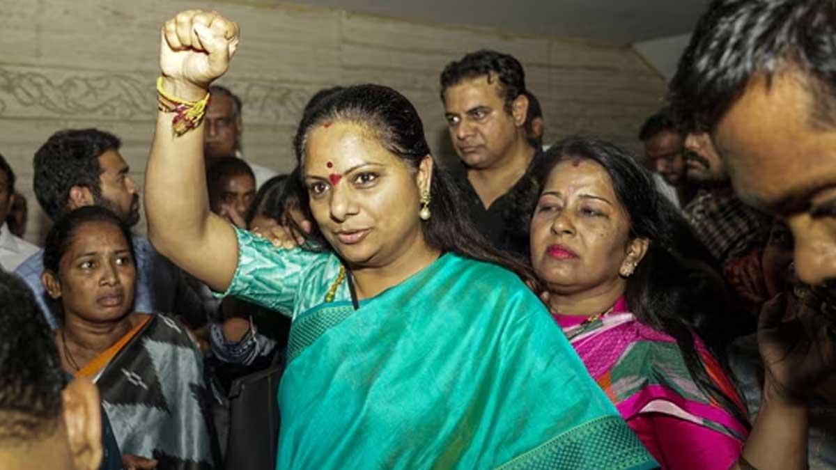 BRS-leader-K-Kavitha-being-arrested-by-the-Enforcement-Directorate-(ED)-from-her-residence.
