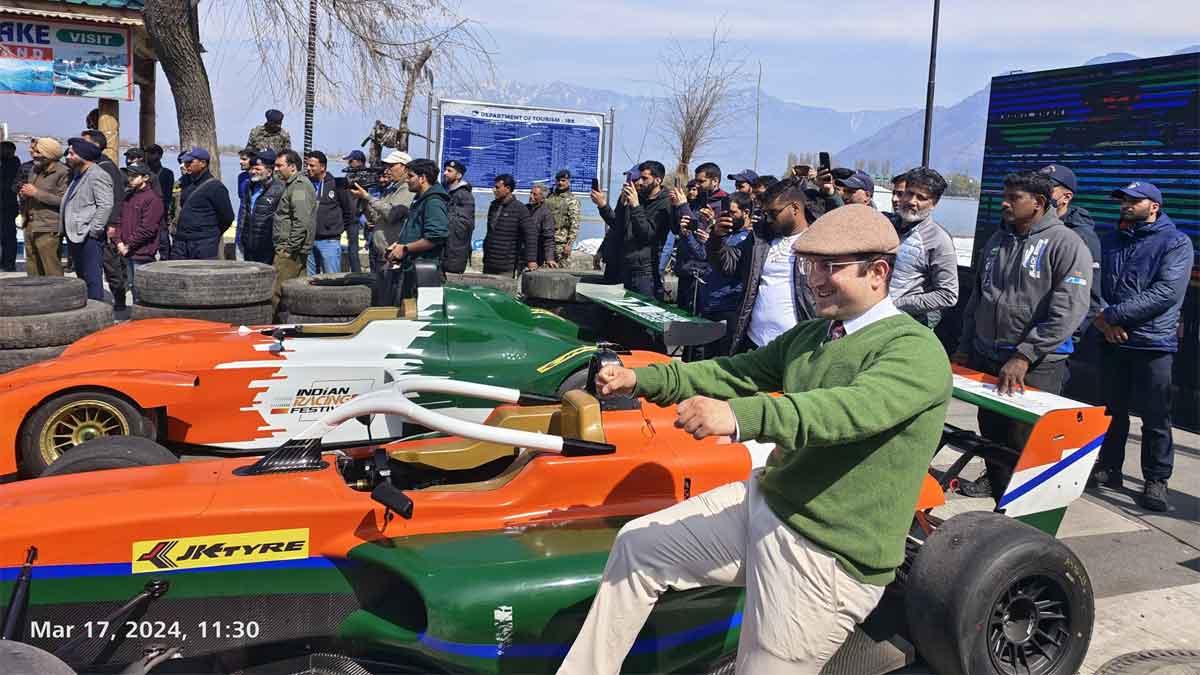 Formula-4 car show in Srinagar