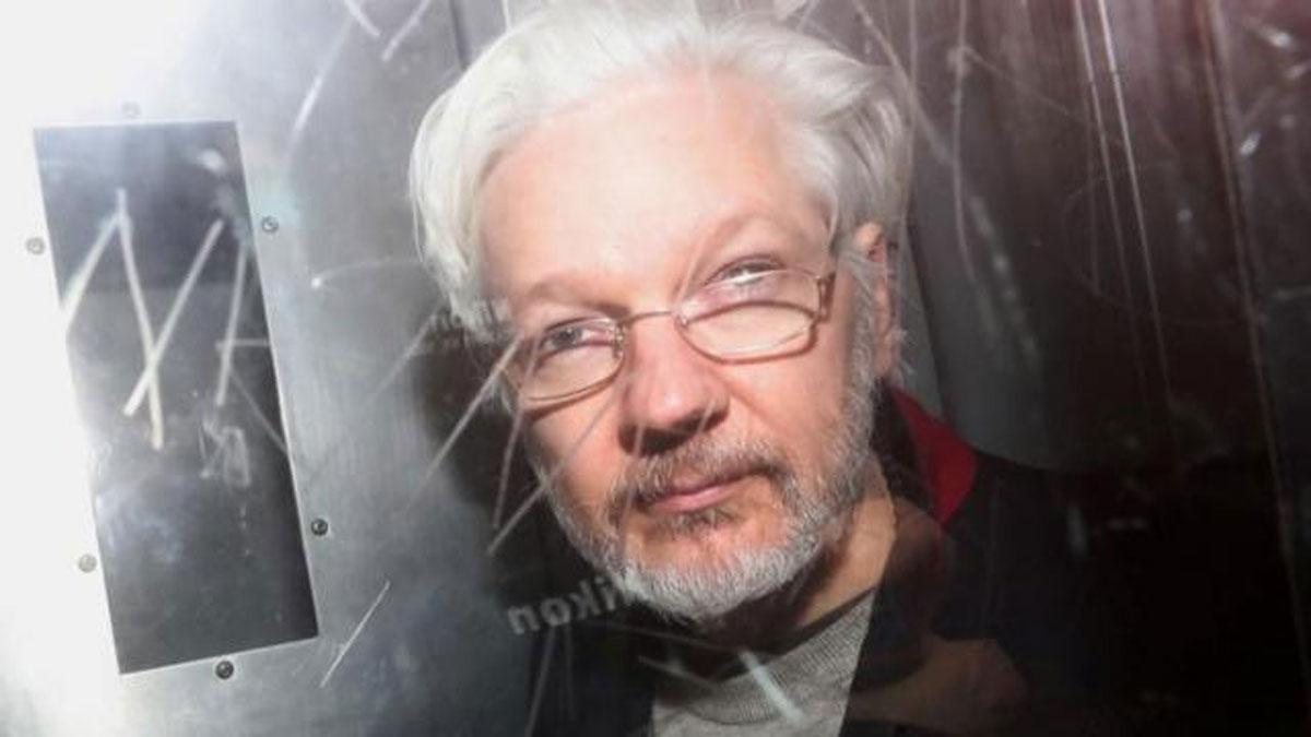 WikiLeaks-founder-Julian-Assange