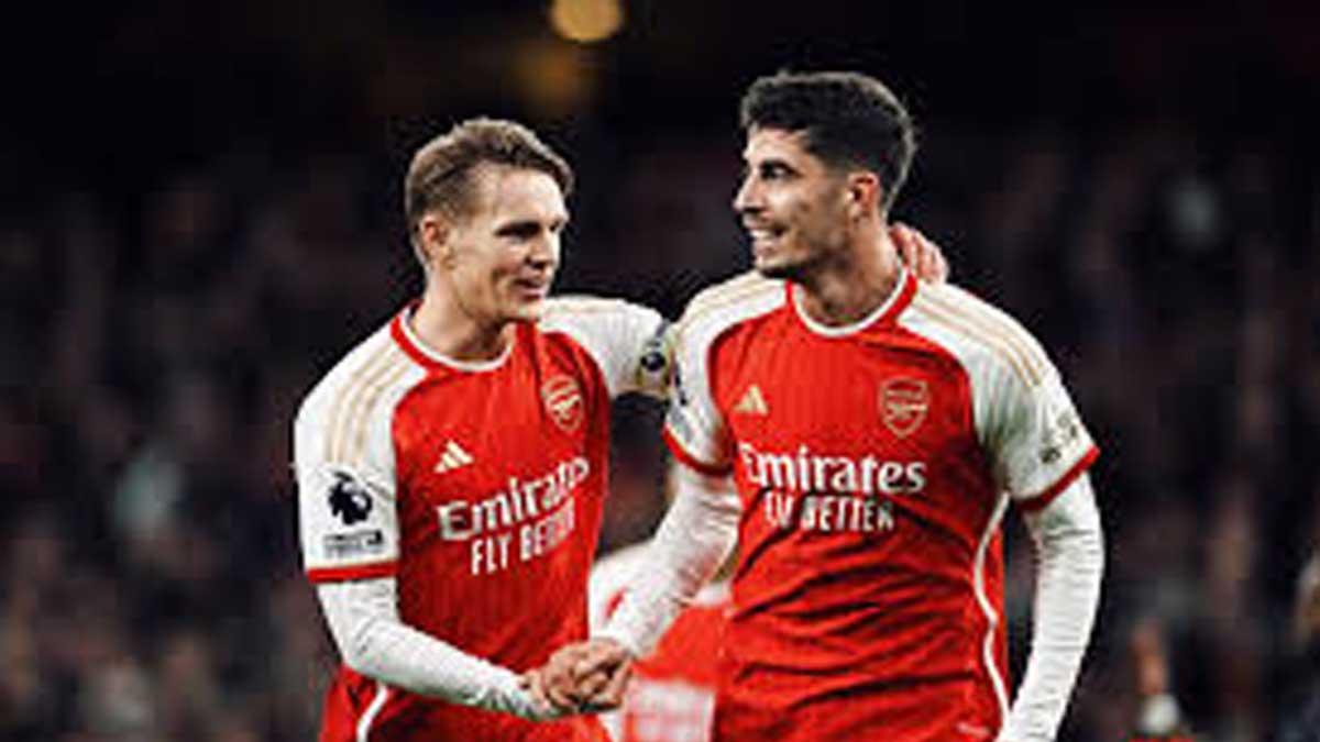 Arsenal-reclaimed-their-winning-form-and-ascended-to-the-summit-of-the-Premier-League-standings-with-a-convincing-2-0-victory-over-Luton-Town