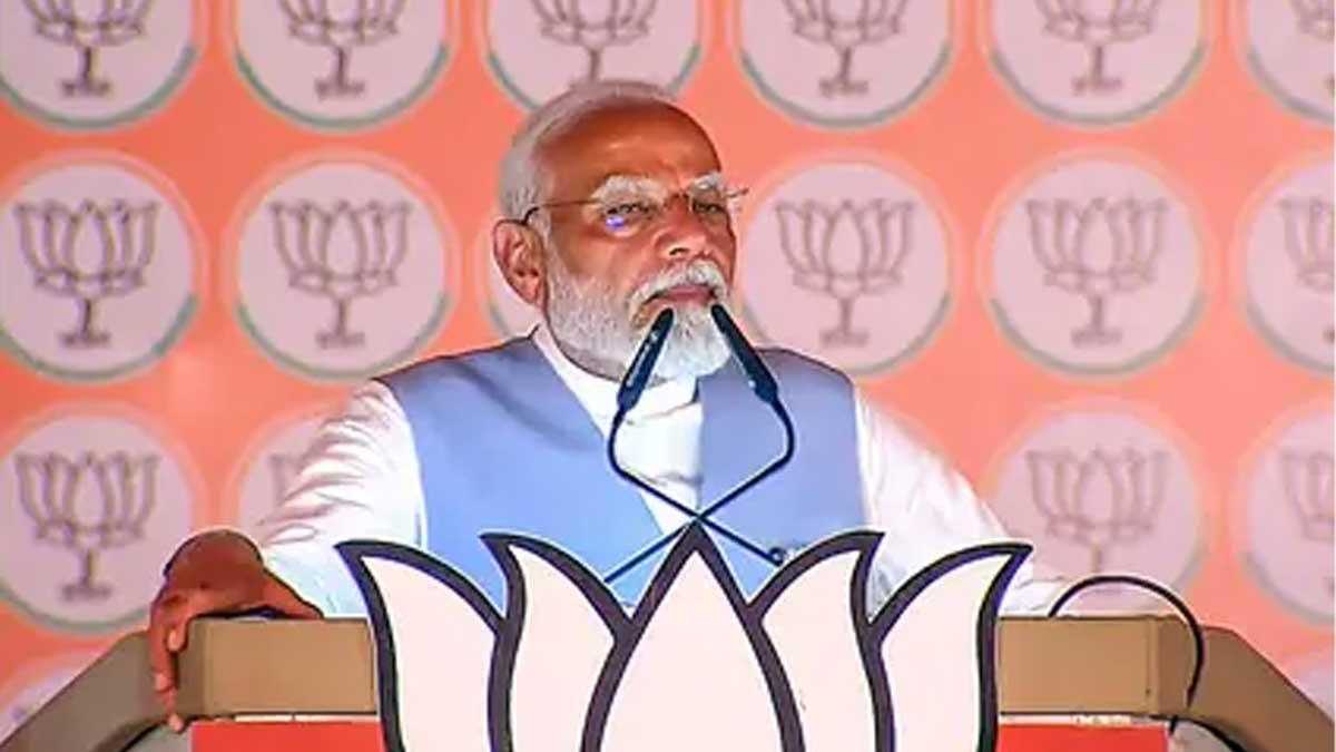 PM Modi's Strong Rebuke: Uddhav Thackeray Accused of Betraying Balasaheb's Legacy and Shiv Sainiks' Sacrifices at Mumbai Rally